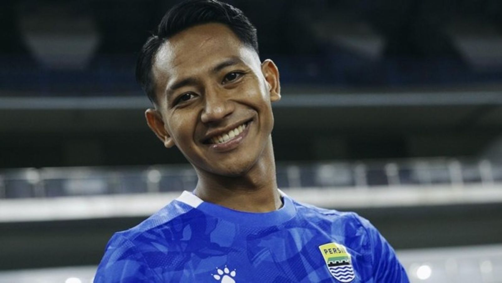 Beckham Putra Nugraha memilih menunda mudik Lebaran demi bergabung dengan Timnas Indonesia untuk FIFA Series 2026 di Stadion Utama Gelora Bung Karno.