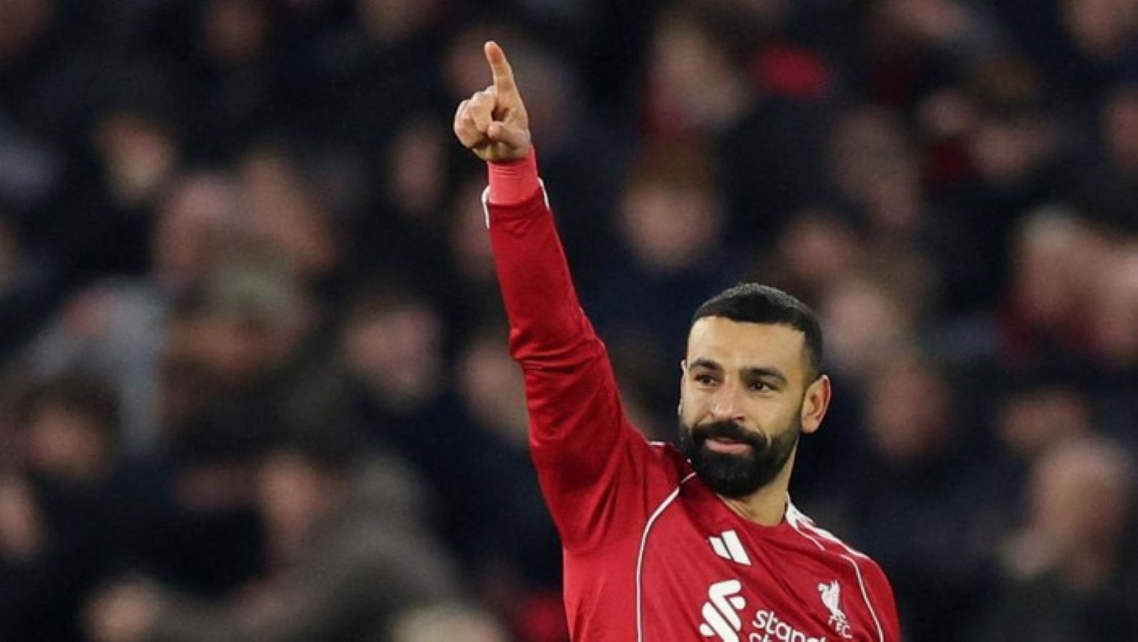 Mohamed Salah saat membela Liverpool dalam laga Liga Inggris sebelum dipastikan hengkang pada akhir musim 2025/2026.