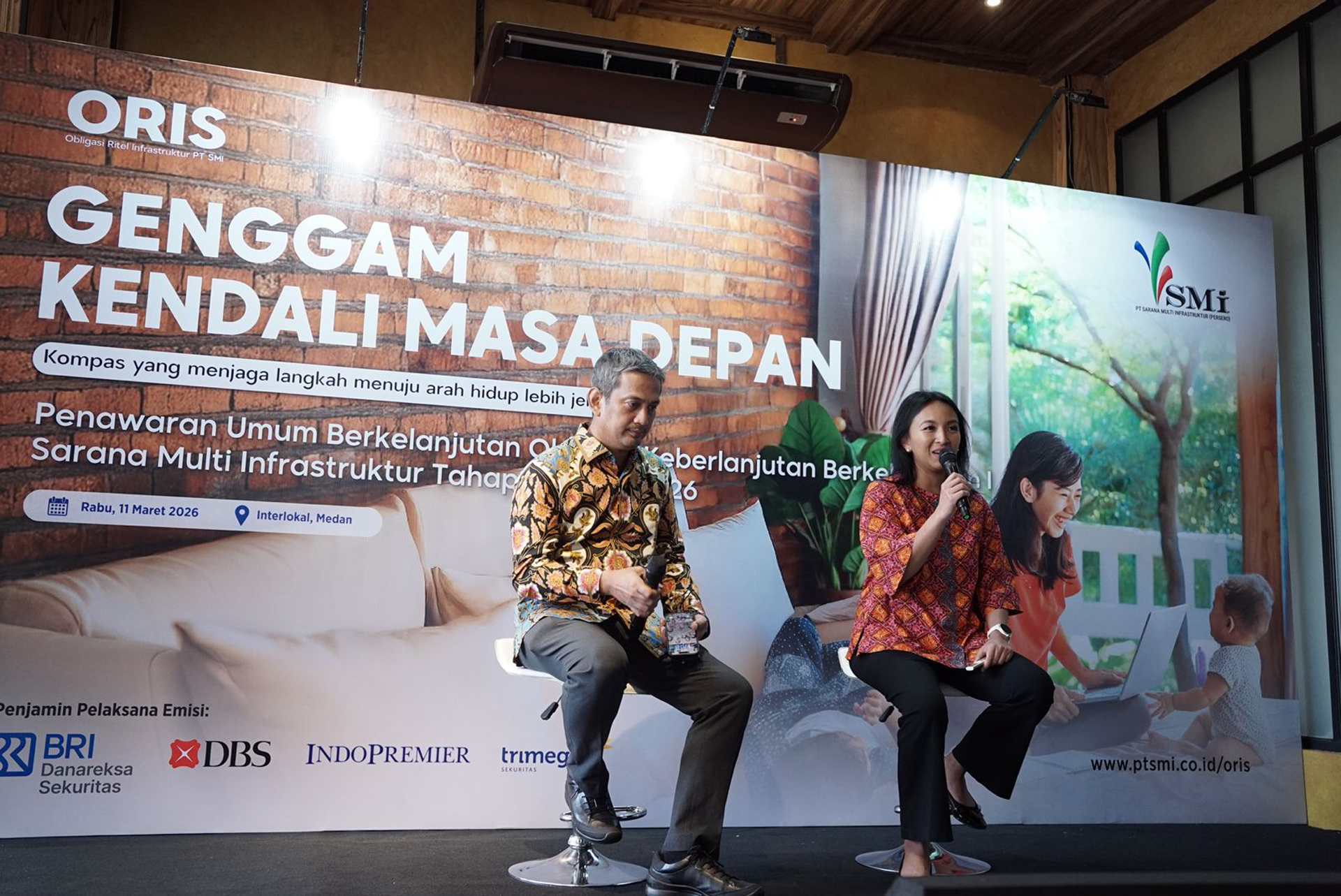 Tjut Faranissa saat sosialisasi Obligasi Ritel Infrastruktur (ORIS) oleh PT Sarana Multi Infrastruktur (Persero) di Medan, Rabu (11/3/2026).