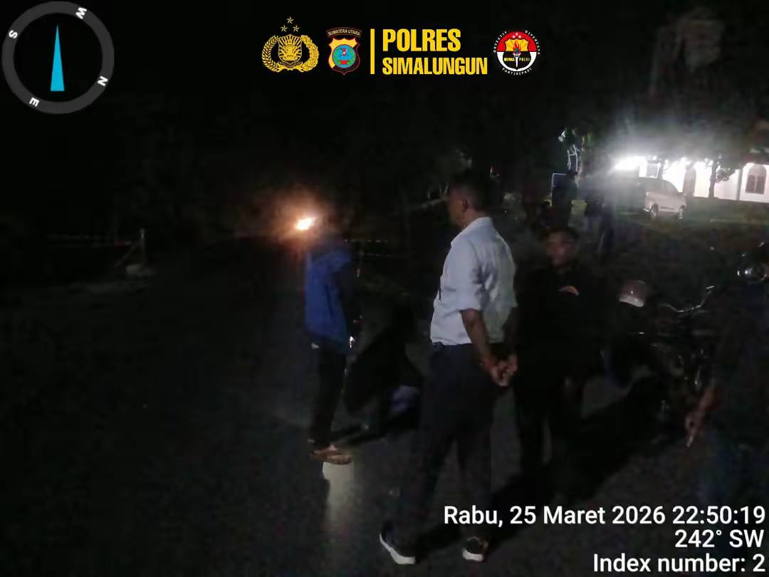 Petugas Polsek Raya menindaklanjuti laporan warga terkait dugaan pungli dan pelemparan batu terhadap pengendara di jalur Siantar&ndash;Saribudolok.