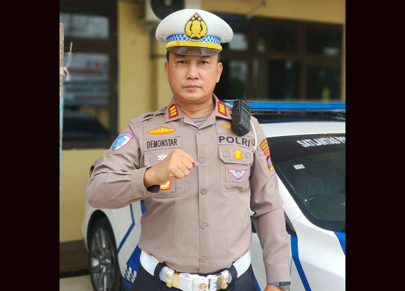 Kasat Lantas Demonstar menyampaikan capaian nihil kecelakaan selama Operasi Ketupat Toba 2026 di Kota Tanjungbalai.