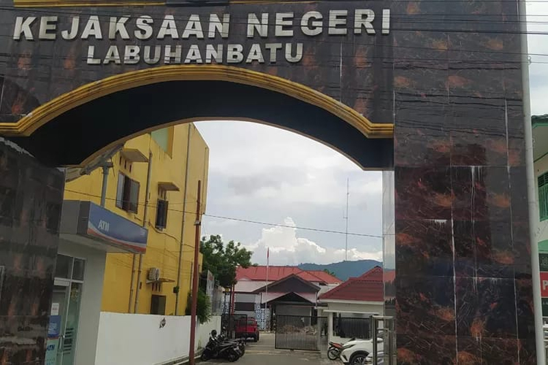 Kantor Kejaksaan Negeri Labuhanbatu Sabri Marbun.