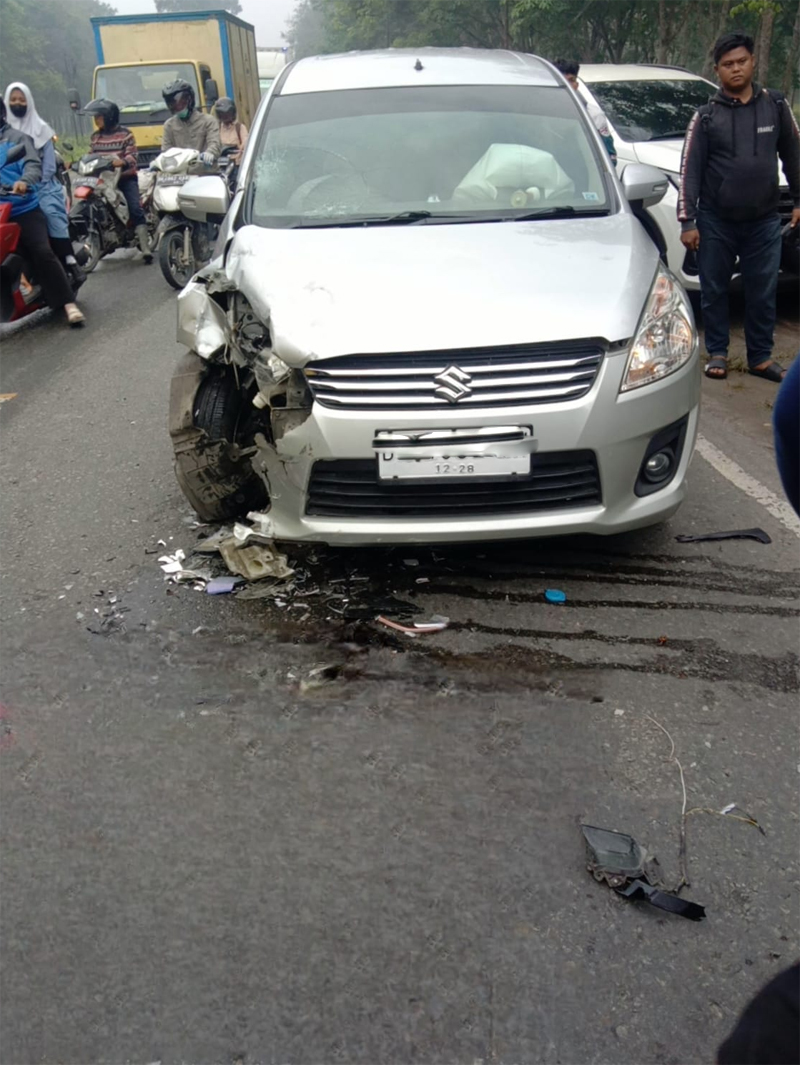 Kondisi kendaraan pasca kecelakaan lalulintas Jalinsum Medan-Rantauprapat tepatnya di Km. 150-151, Asahan.