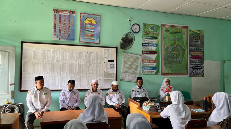 Kementerian Agama Labuhanbatu Utara melakukan sidak ke Madrasah Tsanawiyah Negeri (MTsN) 2 Labura.