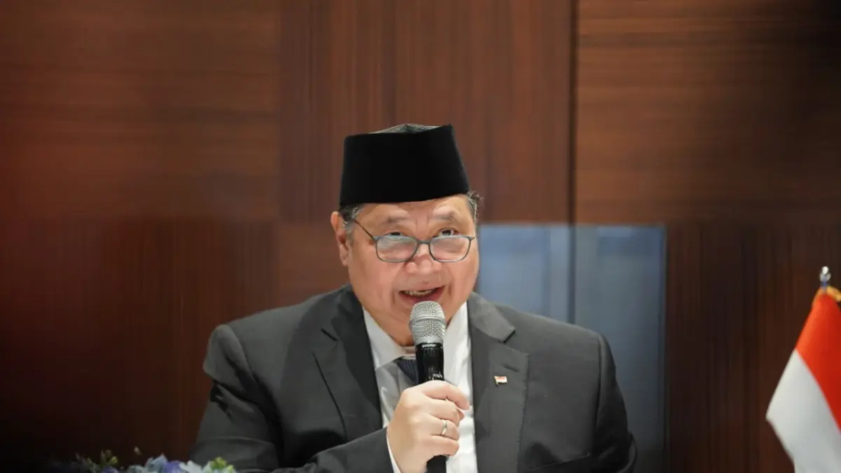 Airlangga Hartarto menyampaikan kebijakan ASN WFH setiap Jumat mulai 1 April 2026 sebagai bagian transformasi budaya kerja dan efisiensi energi di Jakarta.