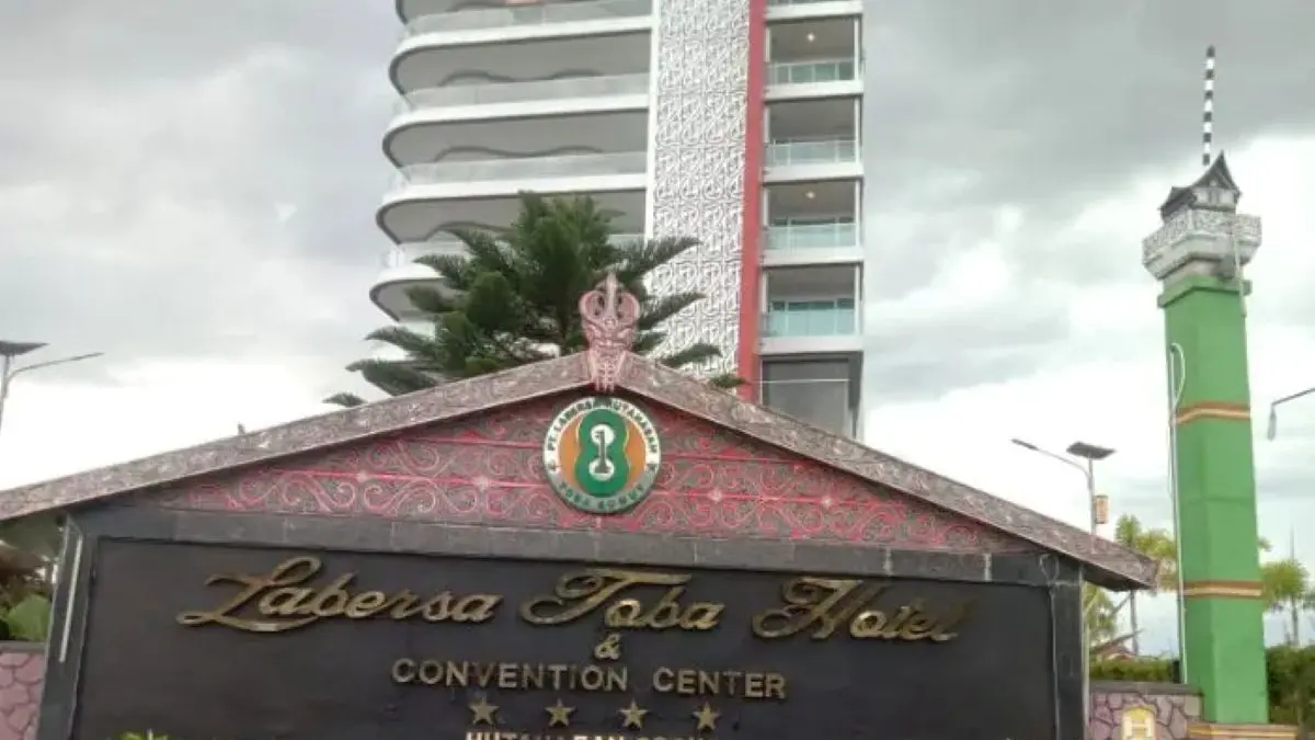 Suasana Labersa Hotel di Balige, Kabupaten Toba, yang mengalami peningkatan tingkat hunian hingga 85 persen selama libur Lebaran 2026.