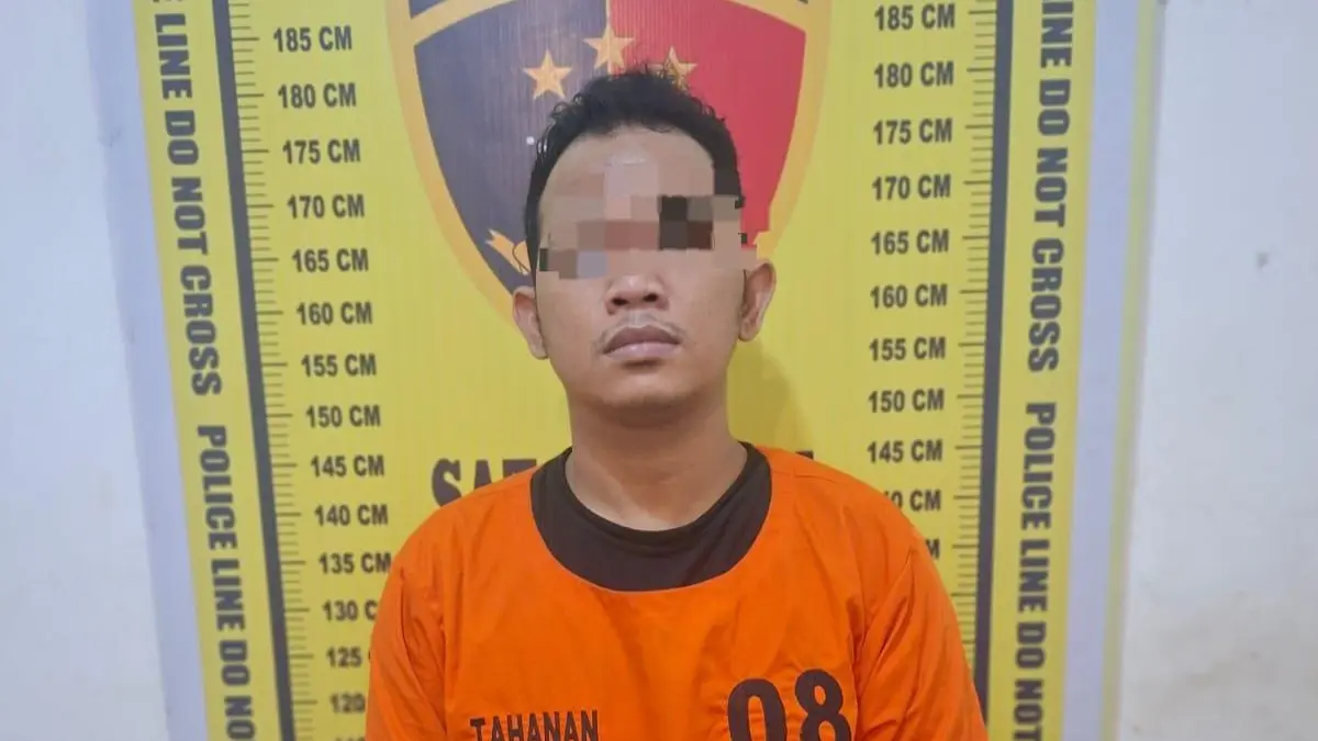Pelaku pencurian HP yang digunakan untuk membobol rekening korban diamankan di Polres Pematangsiantar.