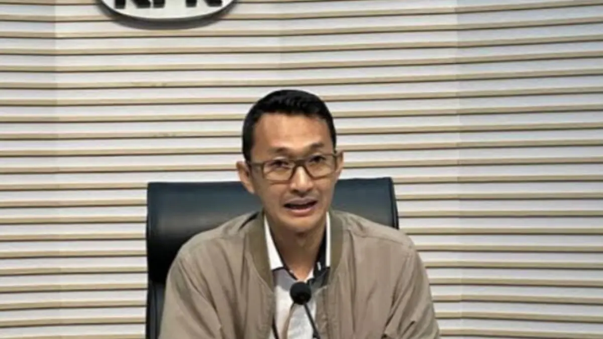 Juru Bicara KPK, Budi Prasetyo, memberikan keterangan terkait analisis fakta persidangan dugaan aliran dana Rp7,2 miliar dalam kasus korupsi di Sumatera Utara.