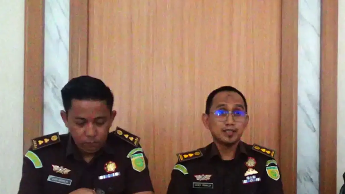 Plh Kepala Kejaksaan Negeri (Kajari) Labuhan Batu Deby dan jajaran.(foto:ist)