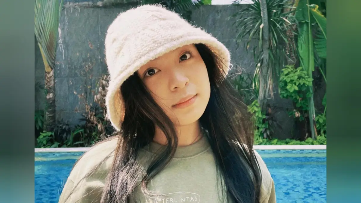Tangkapan layar unggahan yang diduga memperlihatkan Bernadya bersama Iqbaal Ramadhan, memicu spekulasi di media sosial.