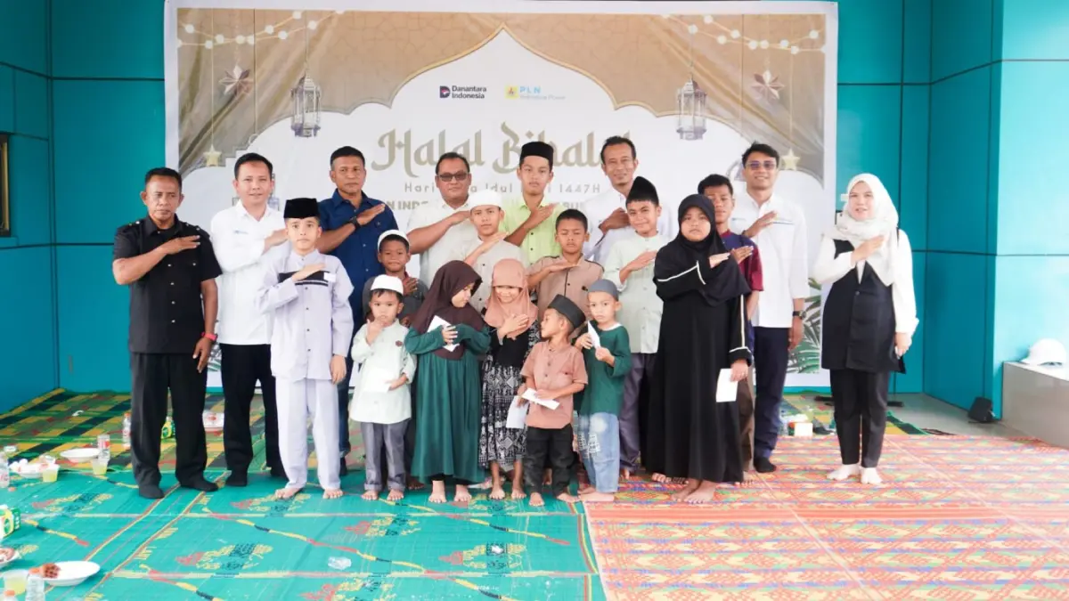 PLN Indonesia Power UBP Labuhan Angin menggelar Halal Bihalal yang dirangkai pemberian santunan kepada anak yatim. (Darwis Halawa & Humas UBP Labuhan Angin)