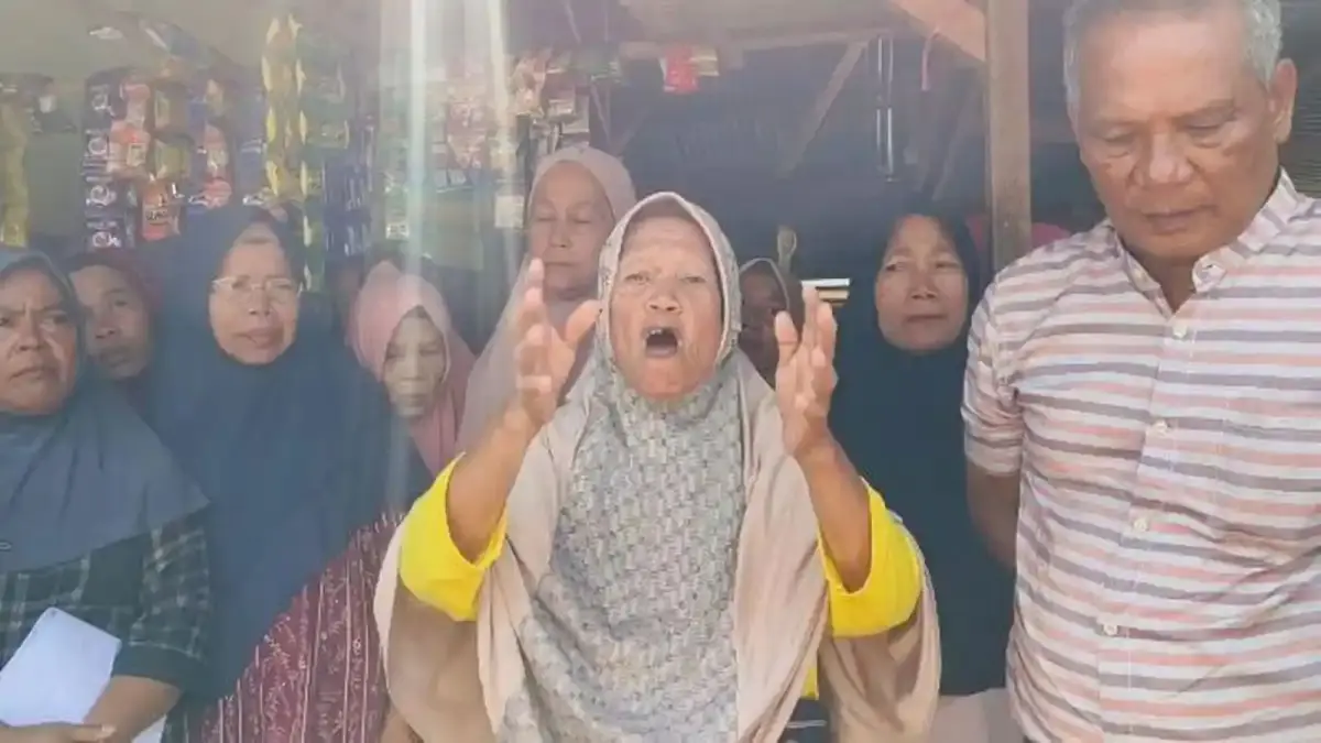Warga Sibulan Indah, Tapanuli Tengah, menyampaikan keluhan terkait belum tuntasnya pendataan dan penyaluran bantuan jaminan hidup pascabanjir bandang.