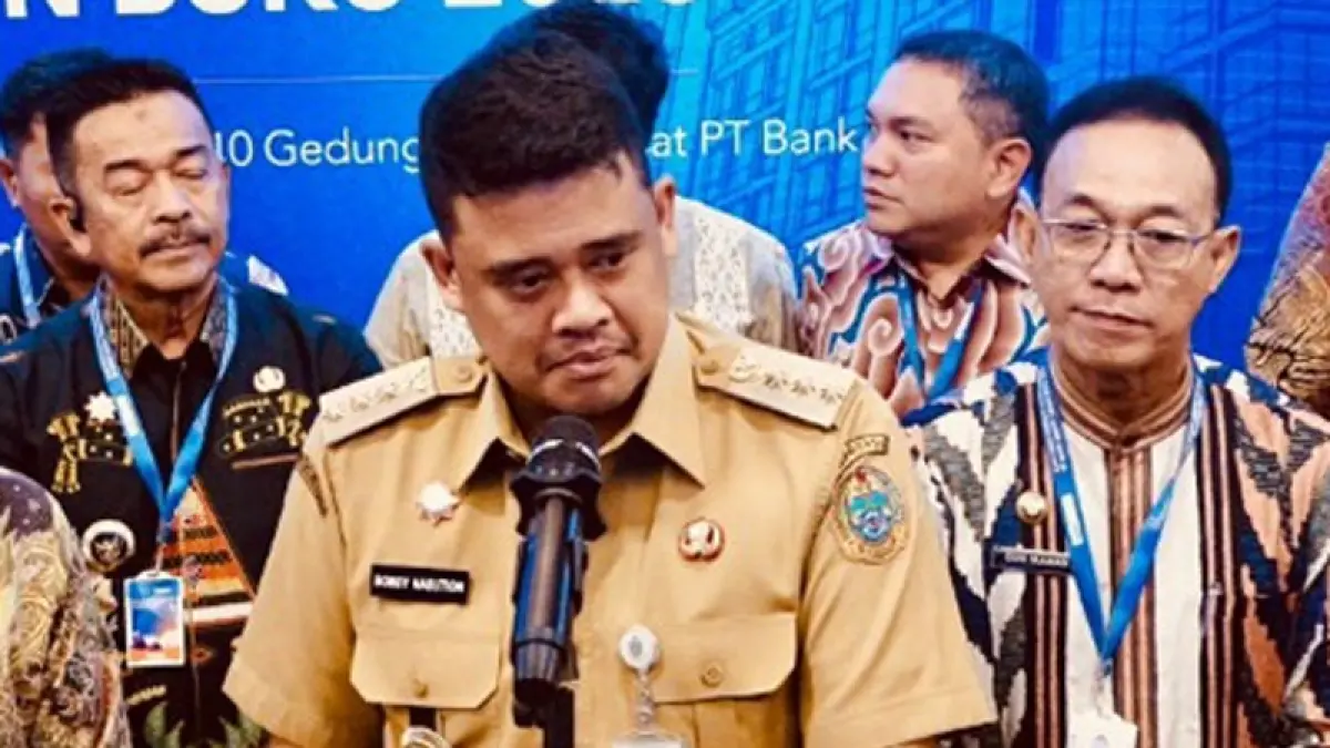 Gubernur Sumatera Utara Bobby Afif Nasution dan Bupati Tapsel Gus Irawan Pasaribu.