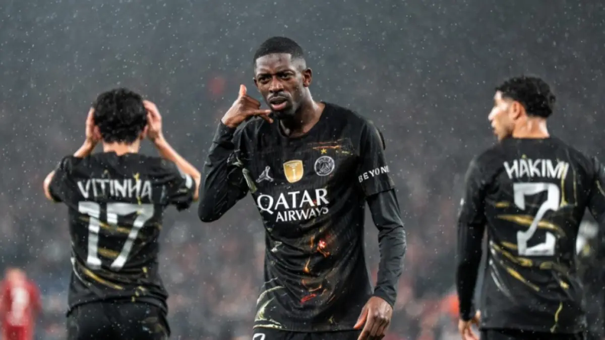 Ousmane Dembele mencetak dua gol saat PSG menyingkirkan Liverpool di Anfield dan melaju ke semifinal Liga Champions.