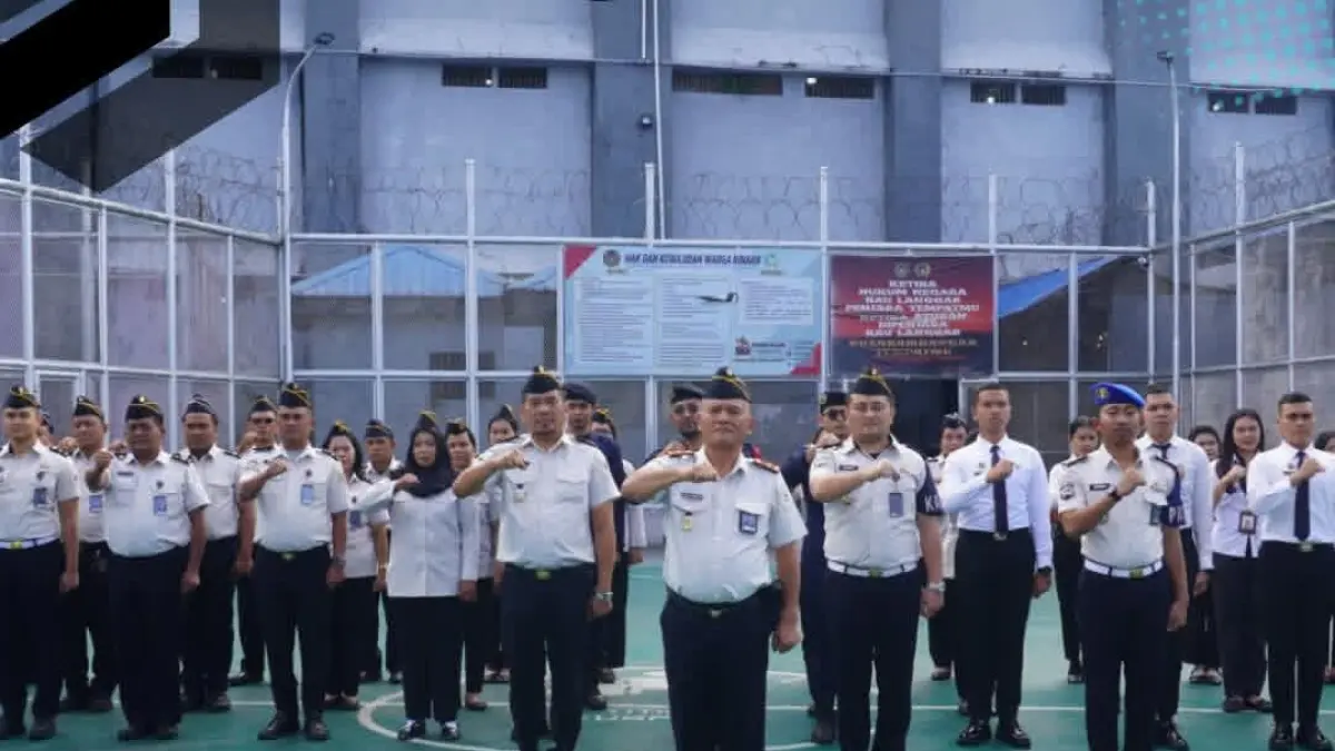 Karutan Kabanjahe Bahtiar Sembiring memimpin ikrar anti HALINAR sebagai komitmen pemberantasan HP ilegal, pungli, dan narkoba di lingkungan rutan.