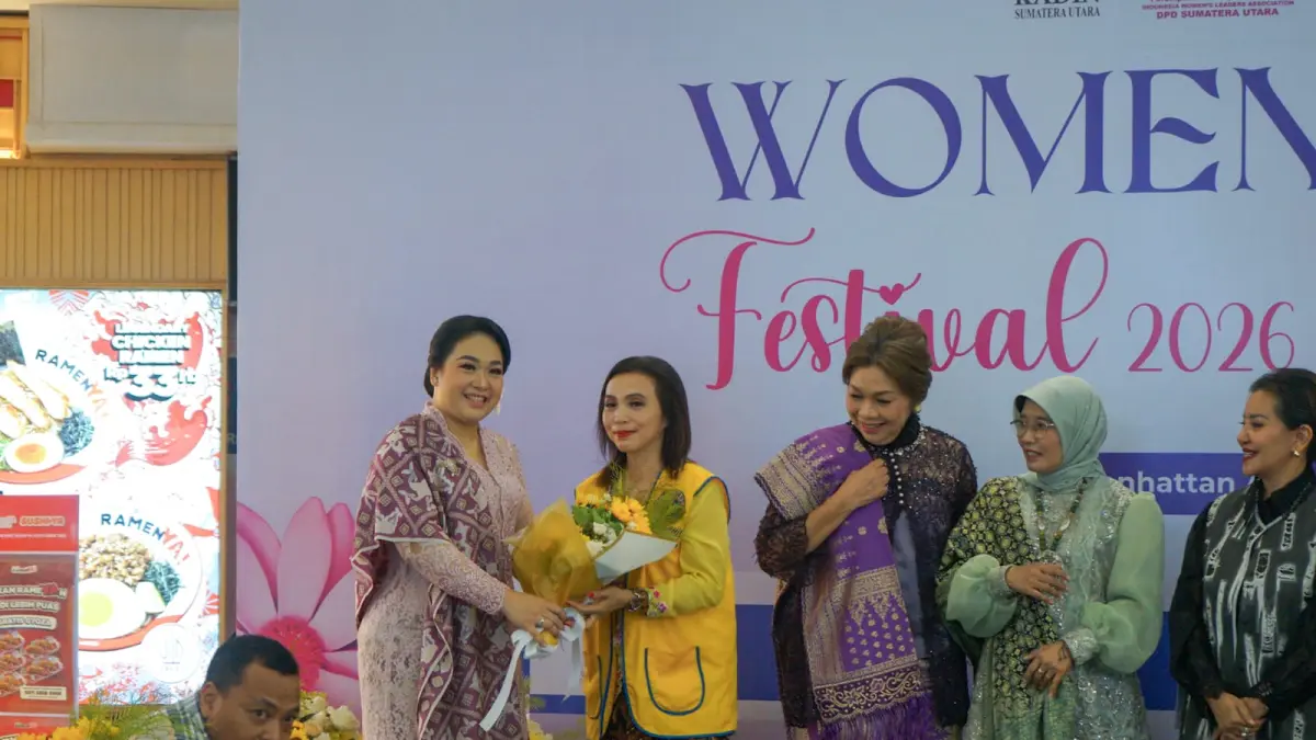 Ketua TP PKK Kota Medan Airin Rico Waas saat menghadiri Women Leader Festival 2026 di Manhattan Atrium Medan.