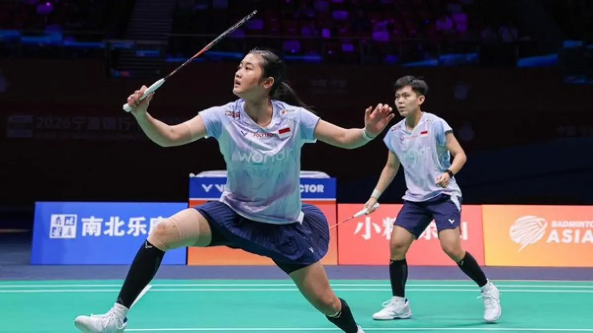 Pebulu tangkis Indonesia Putri Kusuma Wardani saat menghadapi wakil Australia pada laga Grup C Uber Cup 2026 di Horsens, Denmark.