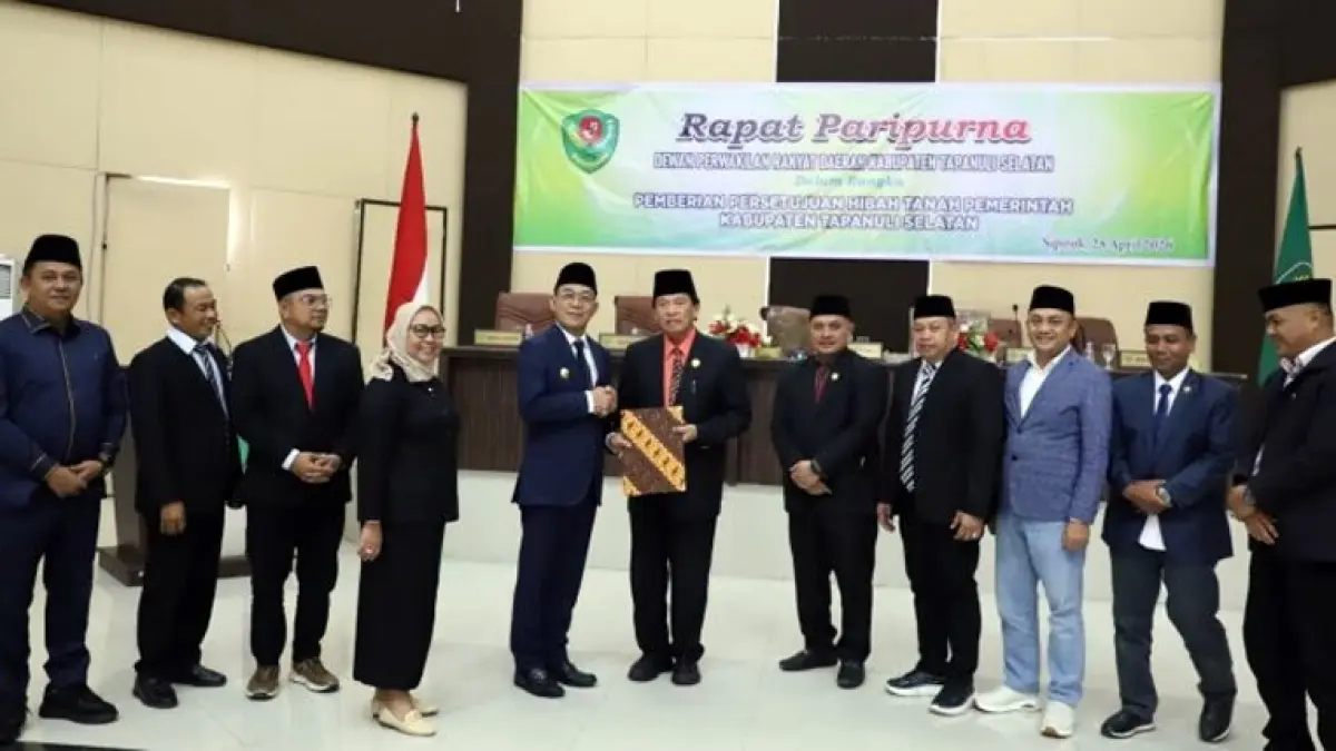 Bupati Tapsel H Gus Irawan Pasaribu sampaikan LKPJ Tahun 2025 di Rapat Paripurna DPRD Tapsel, bertempat di Gedung DPRD Tapsel.