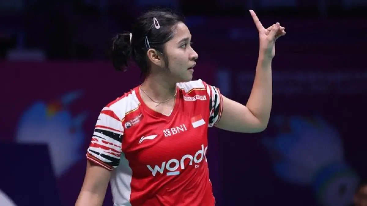 Ester Nurumi Tri Wardoyo melakukan selebrasi usai memastikan kemenangan Indonesia atas Taiwan pada laga penentuan Grup C Uber Cup 2026 di Forum Horsens, Denmark, Selasa (28/4/2026).