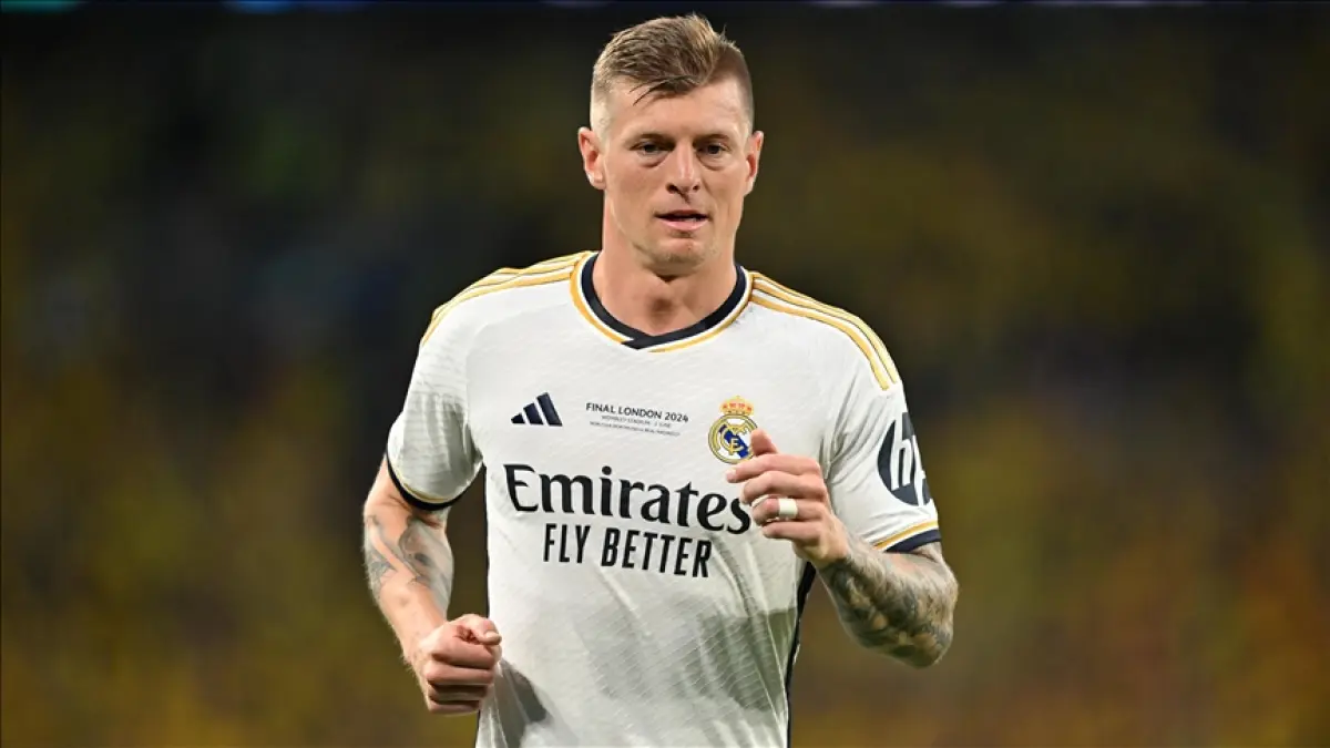 Toni Kroos saat membela Real Madrid, di tengah rumor dirinya diproyeksikan menjadi pelatih masa depan klub.