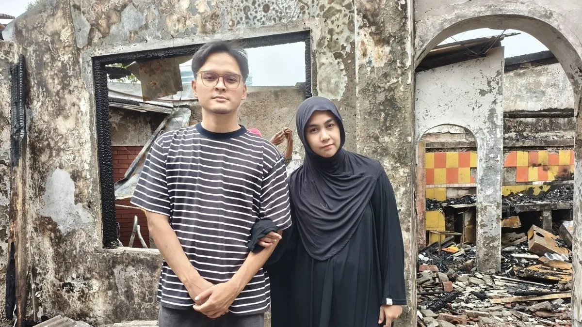 Kondisi rumah Annisa Rahma usai terbakar di Bandung, diduga dipicu lilin yang lupa dimatikan.