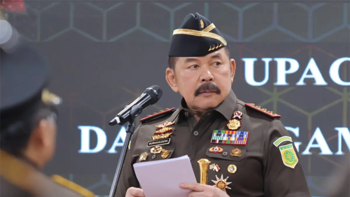  Prof. Dr. ST Burhanuddin.