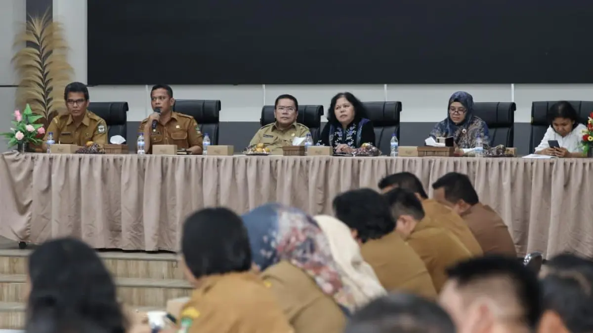 Wesly Silalahi mengikuti exit meeting bersama BPK RI Perwakilan Sumatera Utara terkait pemeriksaan LKPD Tahun Anggaran 2025.