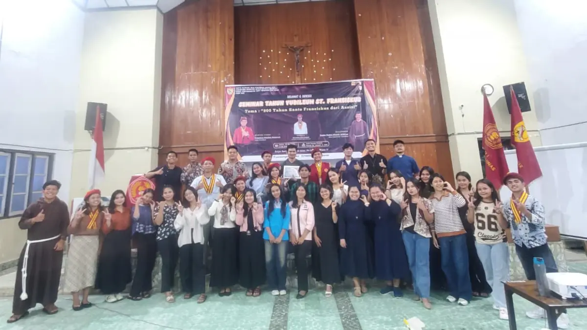 PMKRI Cabang Pematangsiantar Santo Fransiskus dari Assisi menyelenggarakan Seminar Tahun Yubileum di Aula Gereja Katolik Paroki St. Joseph.