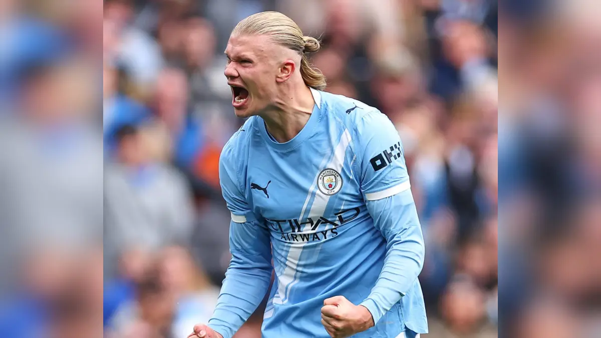 Striker Manchester City, Erling Haaland, merayakan gol saat menghadapi Brentford F.C. di Etihad Stadium, Sabtu (9/5/2026) malam WIB.