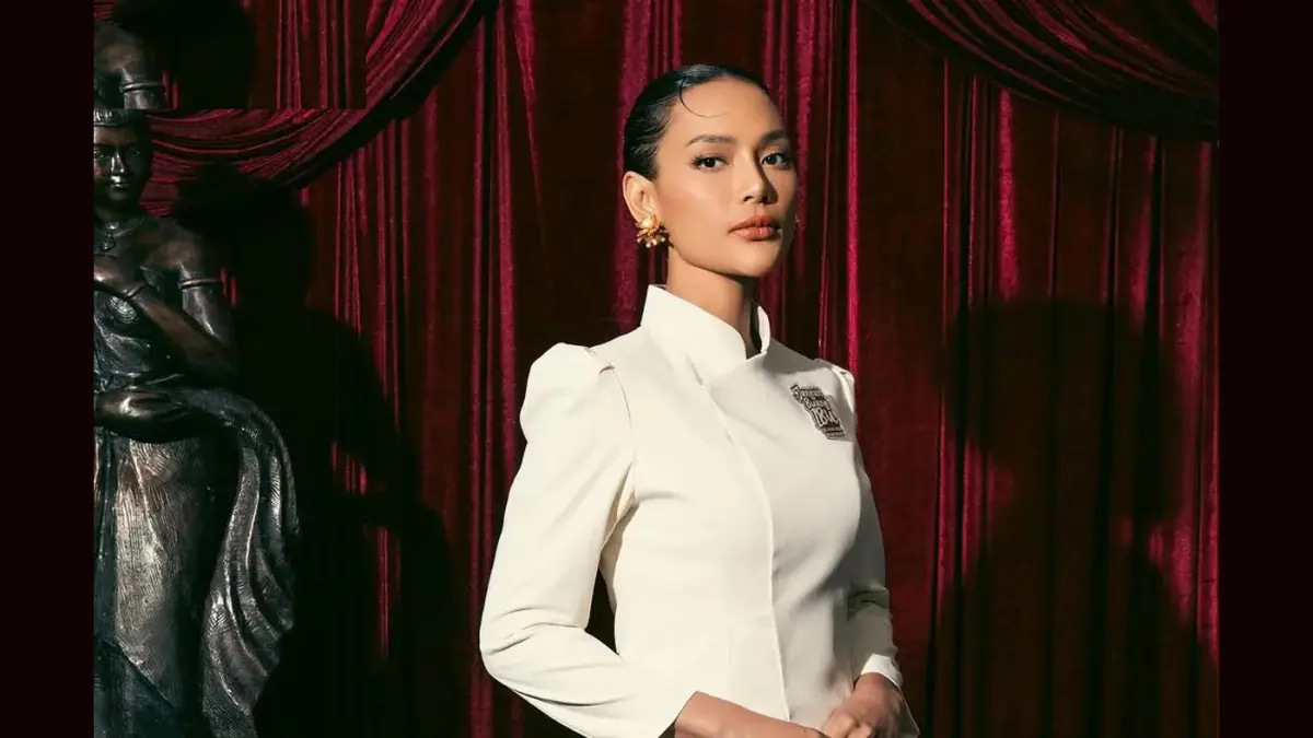 Erika Carlina berbagi cerita tentang perjuangannya menjadi single mom saat ditemui di Jakarta Barat.