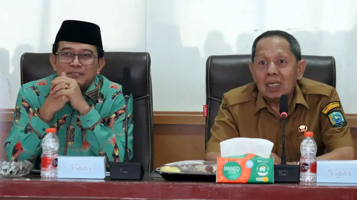 Wakil Bupati Padang Lawas Utara H. Basri Harahap memimpin rapat pembenahan tata ruang dan reforma agraria di Paluta, Senin (11/5/2026).
