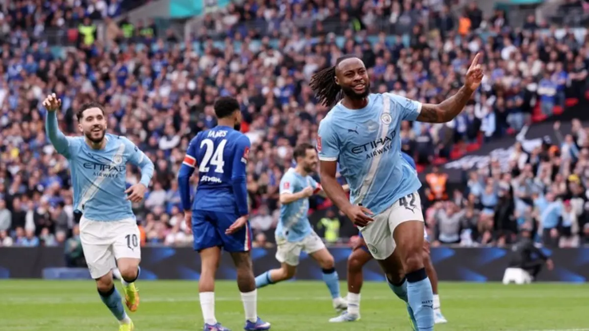 Antoine Semenyo mencetak gol tunggal kemenangan City. 