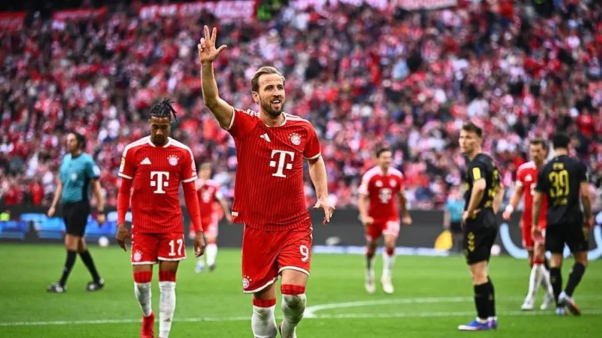 Harry Kane mencetak 3 gol kemenangan Bayern Munich.