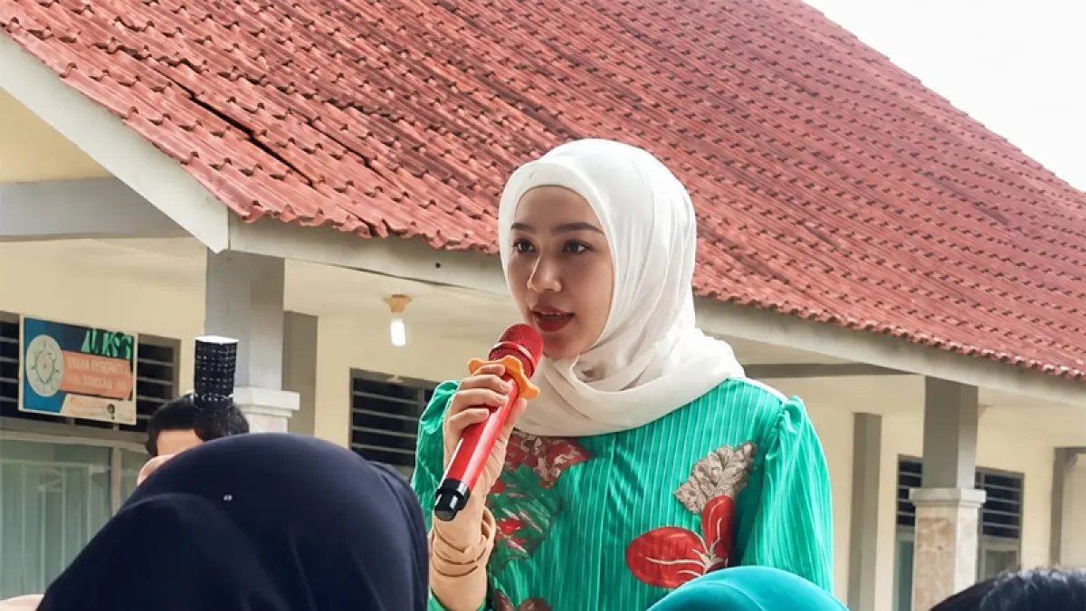 Ny. dr. Rama Dhona Hendriyanto Sitorus.