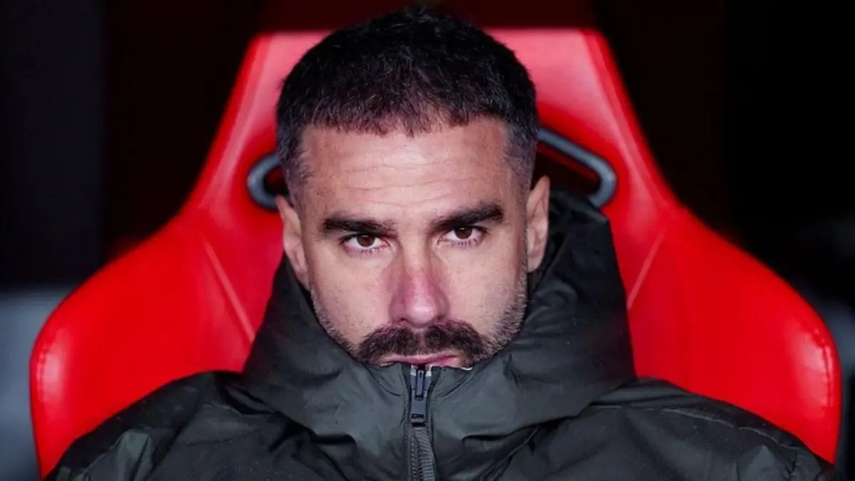 Dani Carvajal saat membela Real Madrid dalam laga LaLiga di Santiago Bernabeu, musim 2025/2026.
