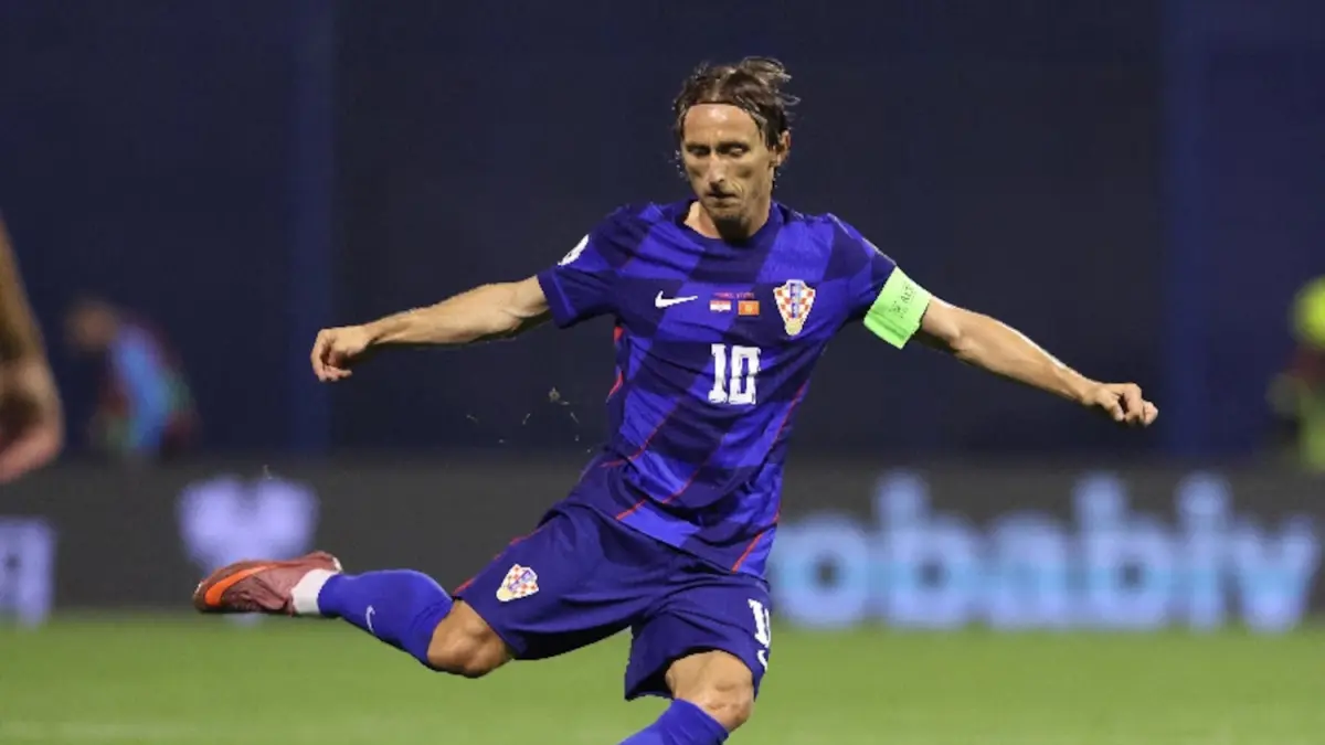 Kapten Timnas Kroasia Luka Modric tetap dipanggil untuk Piala Dunia 2026 meski telah berusia 40 tahun dan sempat mengalami cedera.