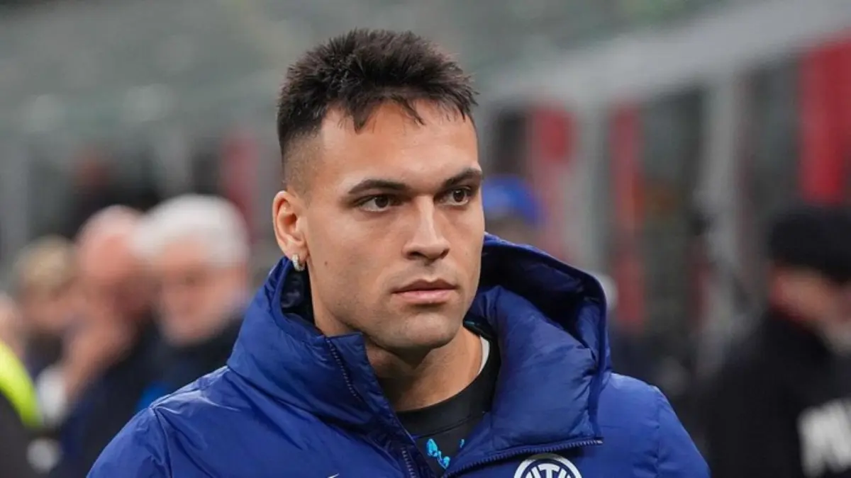 Lautaro Martinez bersama Inter Milan. El Toro menegaskan ingin mengakhiri karier di Giuseppe Meazza.