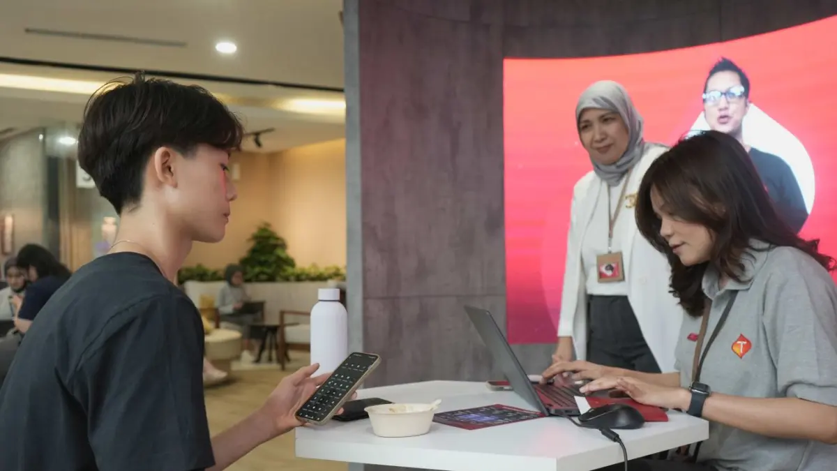 Telkomsel berhasil membukukan peningkatan performansi Perusahaan yang semakin baik pada paruh kedua 2025. Dengan pendapatan sebesar Rp109,3 triliun dan laba bersih Rp19,7 triliun.