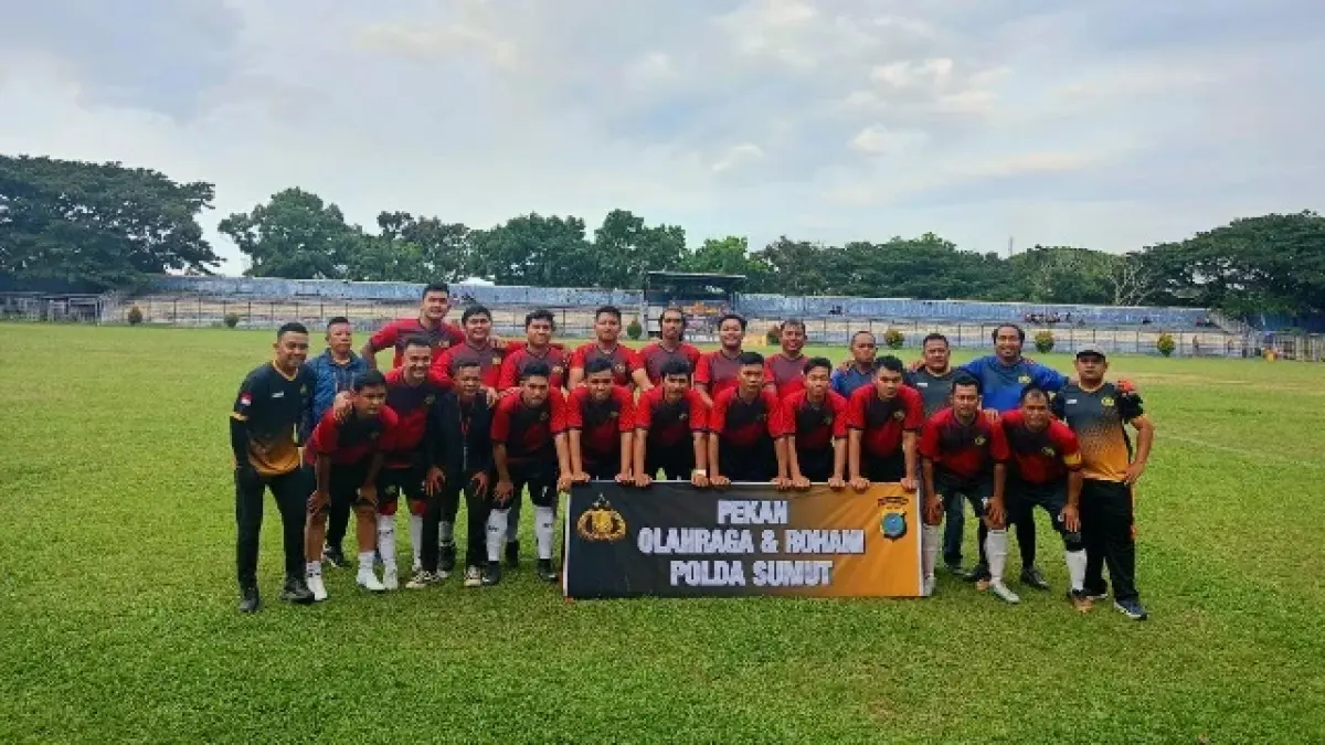 Tim sepak bola Polres Labuhanbatu bersiap menaklukkan Polres Labuhanbatu Selatan pada Pekan Olahraga dan Rohani Polda Sumut 2026.