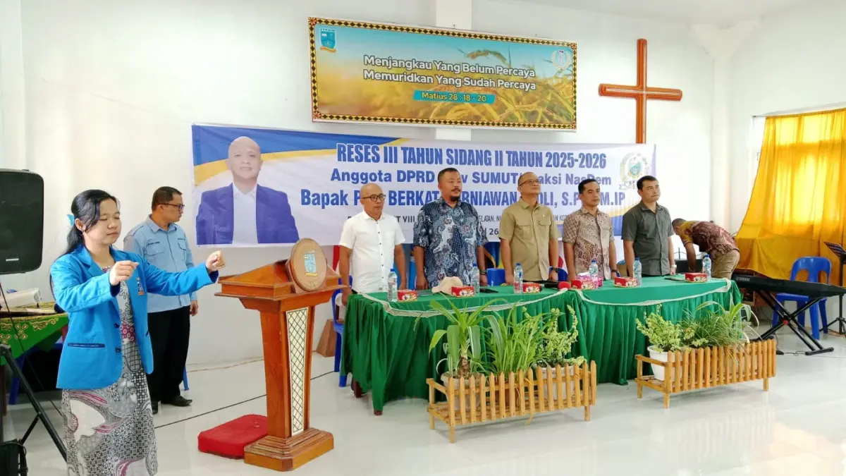 Anggota DPRD Provinsi Sumatera Utara Berkat Kurniawan Laoli, menggelar Reses di Sekolah Tinggi Teologia Anugrah Misi (STTAM) Nias Barat, Jumat (22/05/2026).