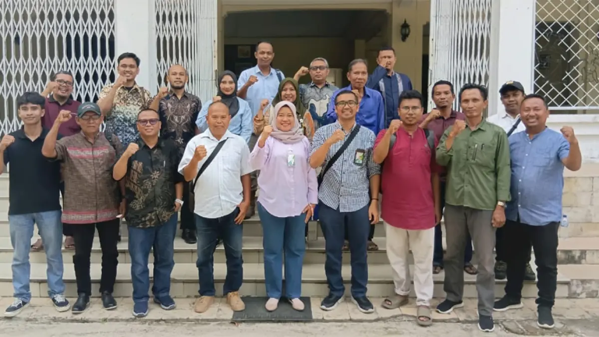 PT Bakrie Sumatera Plantation sosialisasi program BPJS Ketenagakerjaan kepada kontraktor dan vendor yang bekerja sama dengan perusahaan.