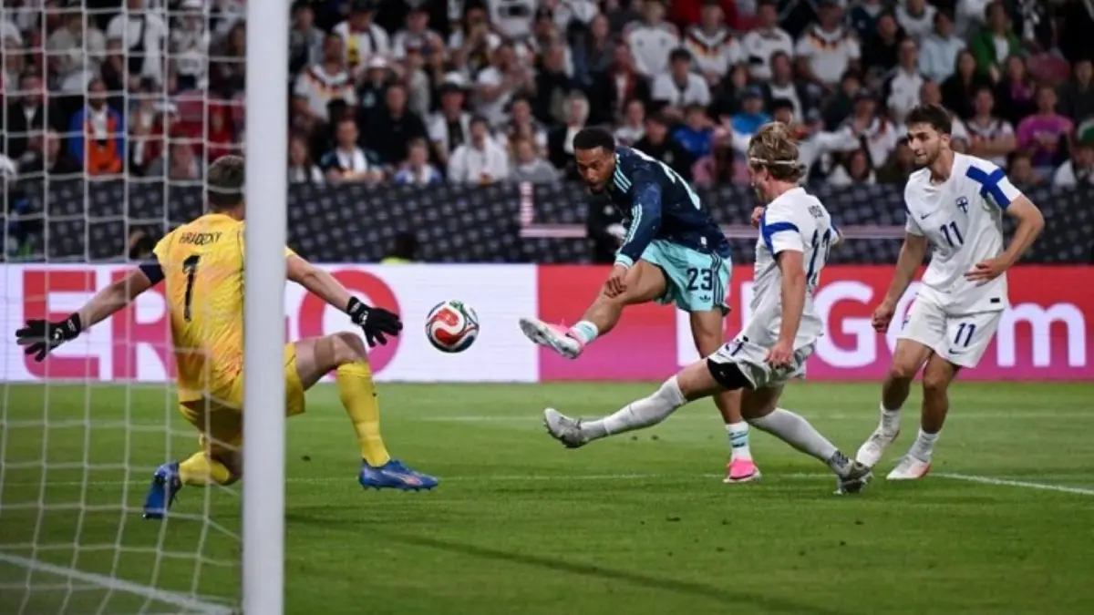 Jerman mengalahkan Finlandia 4-0.