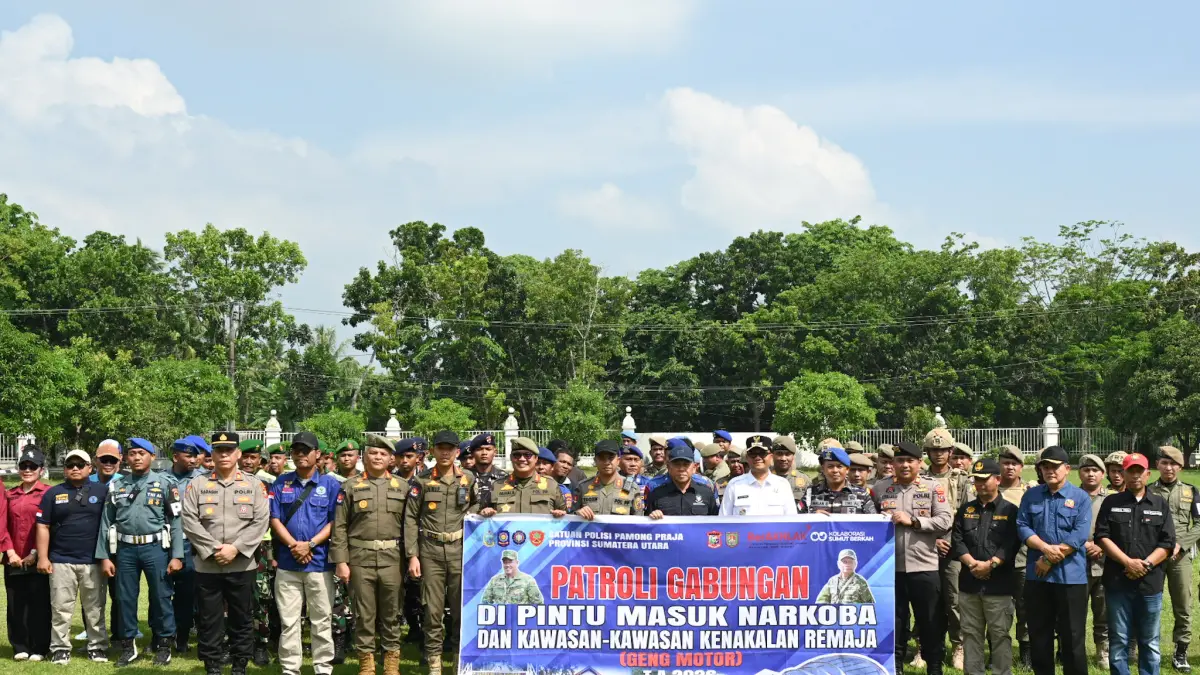 Personel gabungan dari Pemprov Sumut, Pemko Tanjungbalai, TNI, Polri, BNN, dan Satpol PP mengikuti Apel Patroli Gabungan Berskala Besar di halaman Kantor Wali Kota Tanjungbalai, Sabtu (6/6/2026), guna memperkuat pengawasan terhadap peredaran narkoba dan gangguan kamtibmas.