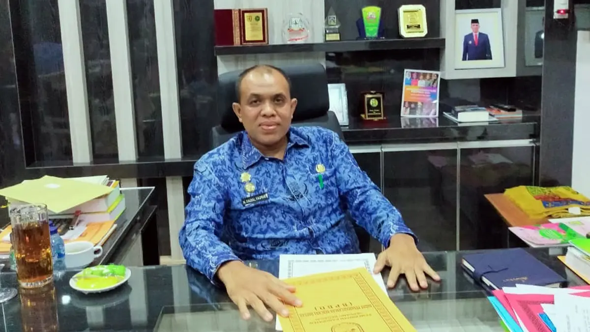 Kepala Dinas Kesehatan Sumatera Utara Faisal Hasrimy menjelaskan upaya Pemprov Sumut membantu korban luka tusuk yang menjalani perawatan di rumah sakit swasta serta mengimbau masyarakat memanfaatkan program UHC dan Probis Sumut Berkah. 