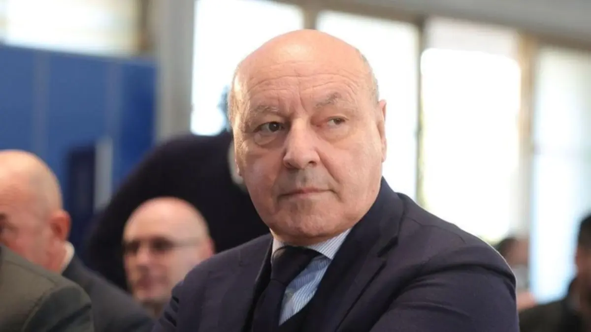  Presiden Inter Milan, Beppe Marotta, mengaku siap pensiun apabila berhasil membawa Nerazzurri meraih gelar Liga Champions, trofi yang belum pernah dimenangkannya sepanjang karier. 