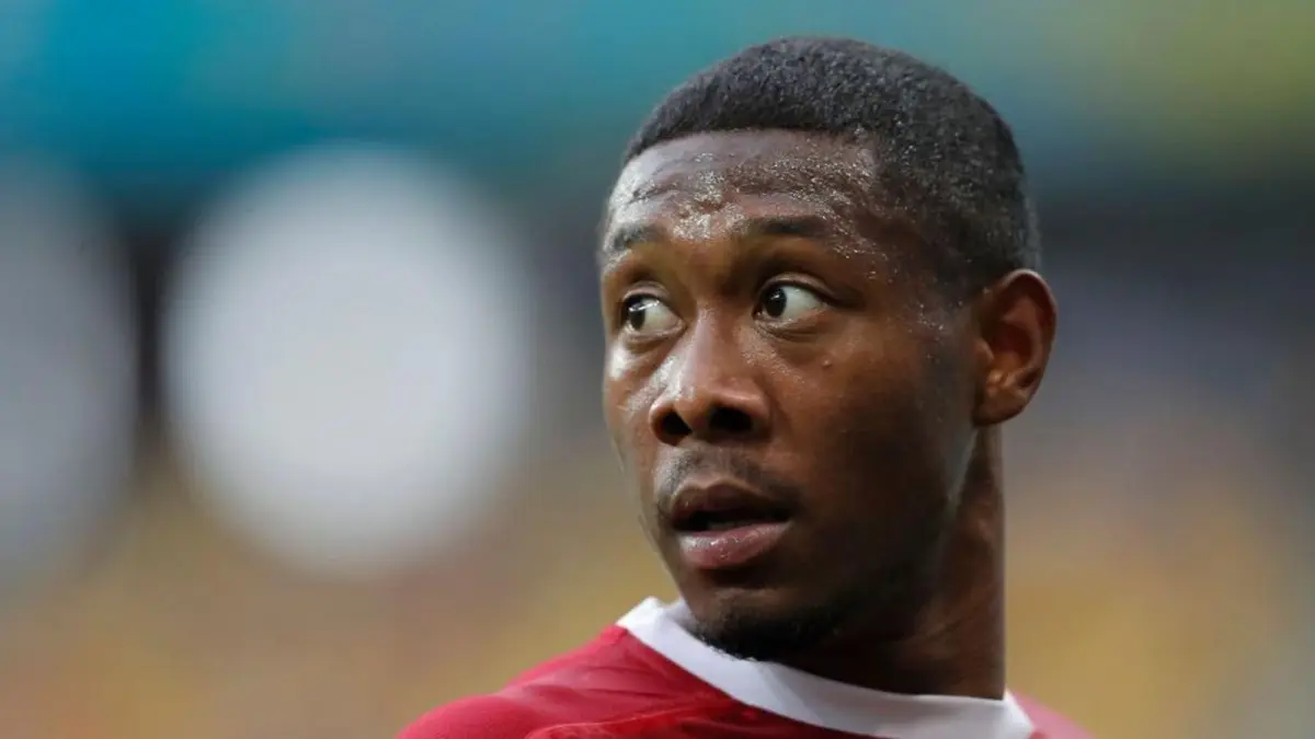 David Alaba memimpin sesi latihan Timnas Austria menjelang Piala Dunia 2026. Austria kembali tampil di ajang tersebut setelah absen selama 28 tahun dan mengandalkan kekompakan sebagai kekuatan utama.