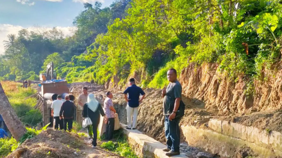 Kondisi Daerah Irigasi (DI) Ujung Gurap/Batu Nadua di Kota Padangsidimpuan. Pemerintah Provinsi Sumatera Utara mengalokasikan anggaran Rp8 miliar pada APBD 2026 untuk rehabilitasi dan peningkatan jaringan irigasi yang menjadi sumber pengairan lahan pertanian masyarakat.