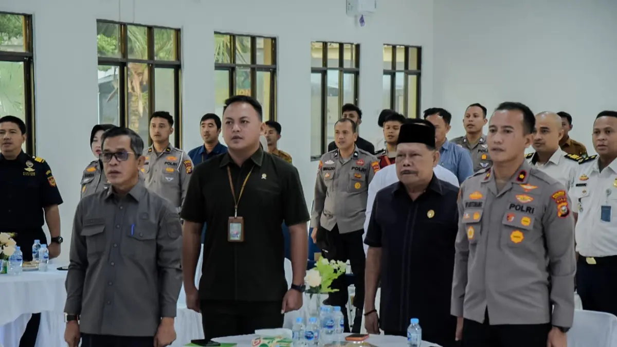 Staf Ahli Bidang Ekonomi, Keuangan dan Pembangunan Pemkab Bengkalis Syahruddin menghadiri Forum Konsultasi Publik yang digelar Polres Bengkalis di Aula Tantya Sudhirajati, Selasa (9/6/2026).