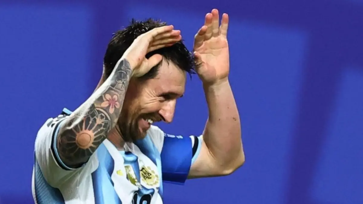  Lionel Messi kembali menambah daftar panjang rekor dalam kariernya. 