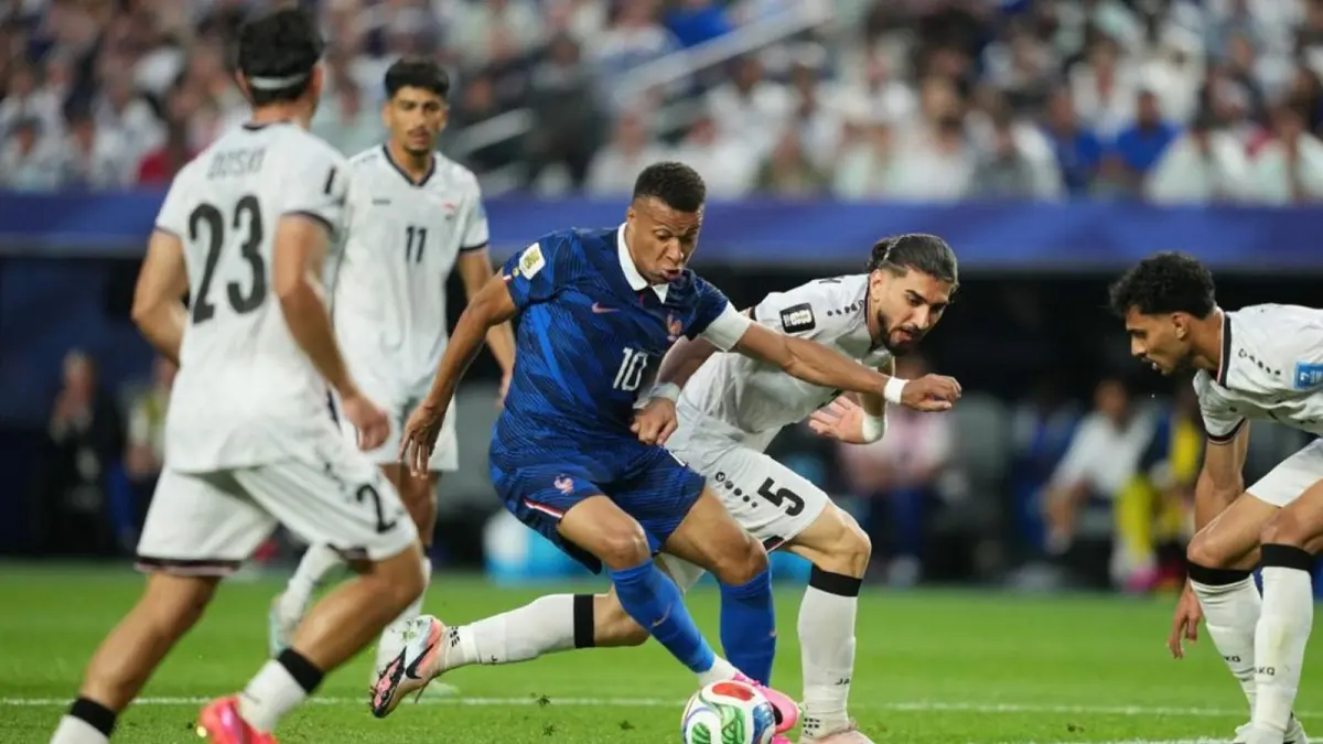 Prancis memetik kemenangan 3-0 atas Irak untuk lolos ke babak 32 besar Piala Dunia 2026.